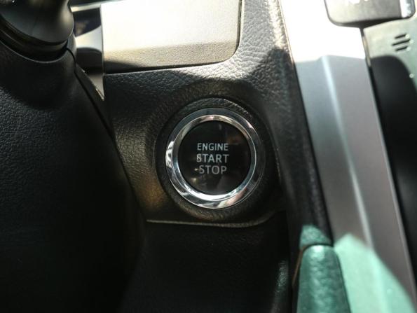 Toyota Camry VII (XV50) Рестайлинг 2 с пробегом 2017 года, цена 2 270 000 рублей, 158310 км, седан, Автокод Объявления