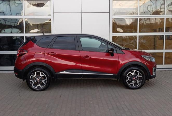 Renault Kaptur I с пробегом 2018 года, цена 1 800 000 рублей, 68262 км, внедорожник, Автокод Объявления