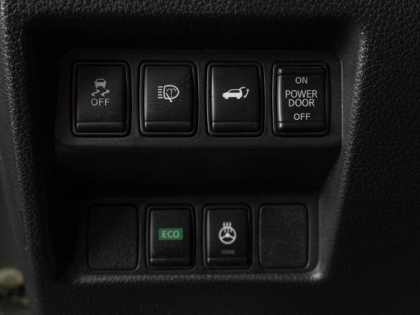Nissan X-Trail III Рестайлинг с пробегом 2018 года, цена 2 299 000 рублей, 116740 км, внедорожник, Автокод Объявления