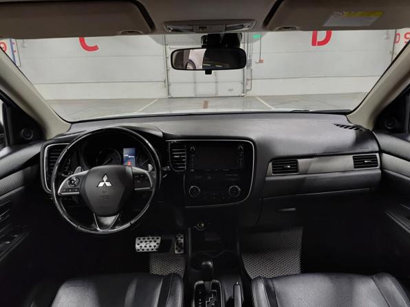 Mitsubishi Outlander III с пробегом 2013 года, цена 890 000 рублей, 281171 км, внедорожник, Автокод Объявления