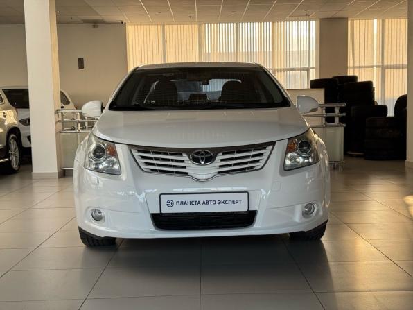 Toyota Avensis III с пробегом 2010 года, цена 1 030 000 рублей, 204550 км, седан, Автокод Объявления