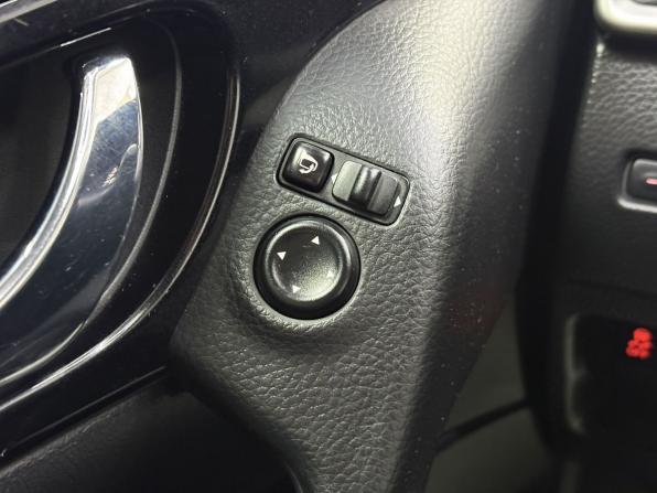 Nissan Qashqai II с пробегом 2014 года, цена 1 685 000 рублей, 106266 км, внедорожник, Автокод Объявления