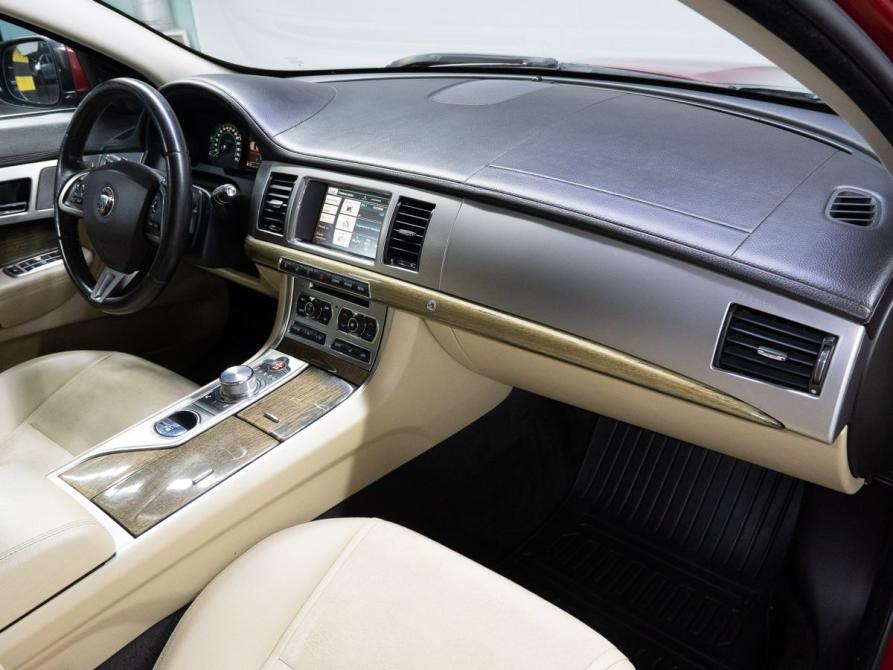 Jaguar XF I Рестайлинг Тюмень  - изображение 17