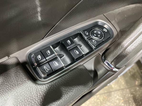 Porsche Cayenne II Рестайлинг (958) с пробегом 2015 года, цена 3 000 000 рублей, 153748 км, внедорожник, Автокод Объявления