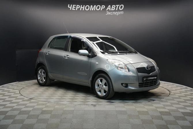 Toyota Yaris II с пробегом 2008 года, цена 664 000 рублей, 226457 км, хэтчбек, Автокод Объявления
