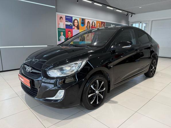 Hyundai Solaris I с пробегом 2013 года, цена 839 000 рублей, 162000 км, седан, Автокод Объявления