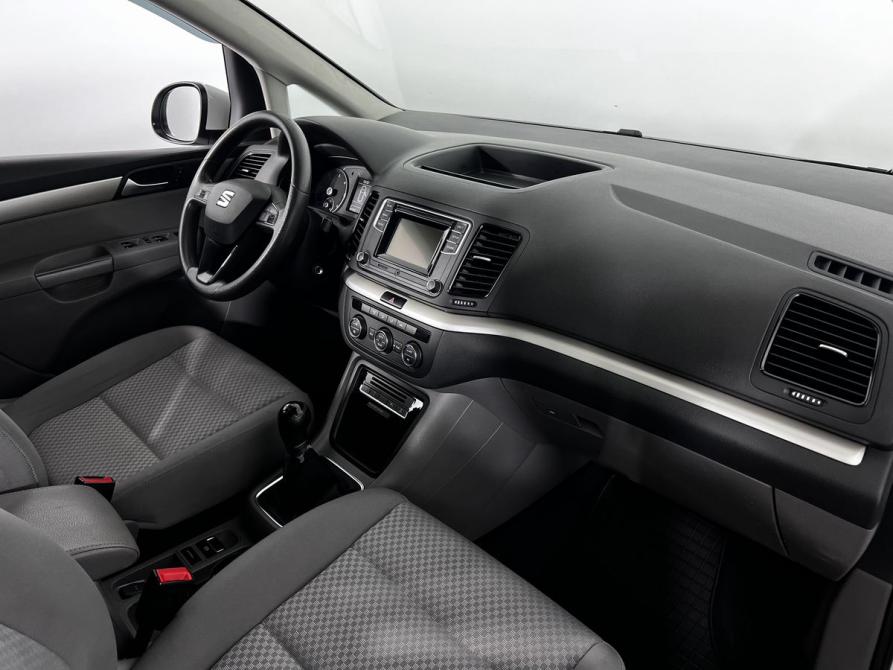 SEAT Alhambra II Рестайлинг Калининград  - изображение 12