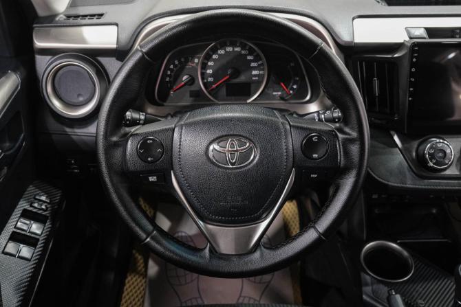 Toyota RAV4 IV (XA40) с пробегом 2014 года, цена 1 999 000 рублей, 162000 км, внедорожник, Автокод Объявления