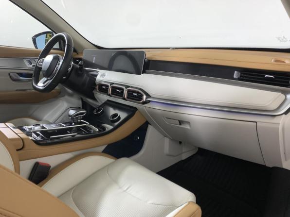 JETOUR X70+ I с пробегом 2023 года, цена 3 299 900 рублей, 45595 км, внедорожник, Автокод Объявления