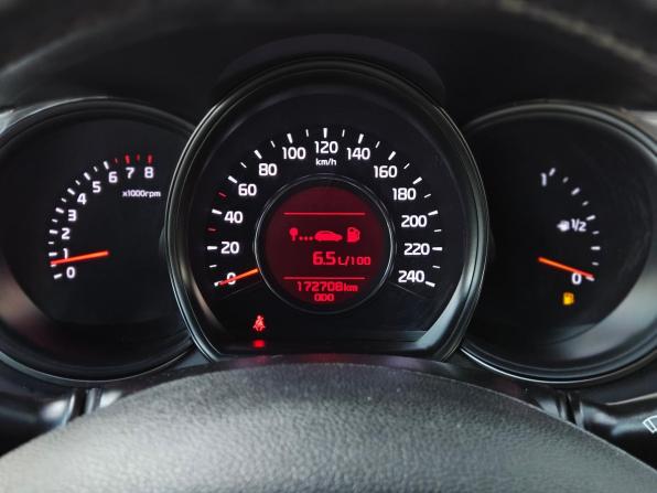 Kia Ceed II Рестайлинг с пробегом 2016 года, цена 1 150 000 рублей, 171000 км, хэтчбек, Автокод Объявления