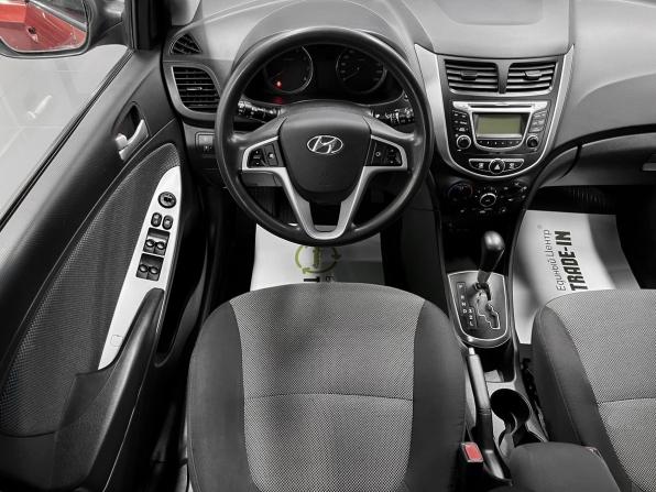 Hyundai Solaris I с пробегом 2014 года, цена 975 000 рублей, 144076 км, хэтчбек, Автокод Объявления
