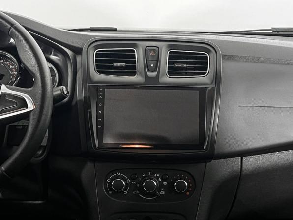Renault Logan II Рестайлинг с пробегом 2020 года, цена 1 117 000 рублей, 88064 км, седан, Автокод Объявления