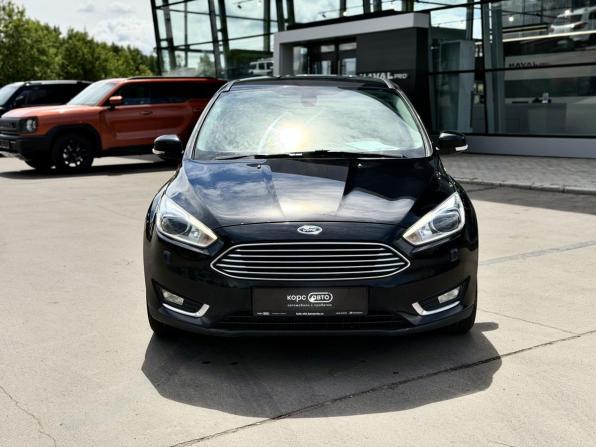 Ford Focus III Рестайлинг с пробегом 2017 года, цена 1 059 000 рублей, 202760 км, седан, Автокод Объявления