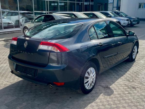 Renault Laguna III с пробегом 2008 года, цена 749 000 рублей, 136820 км, лифтбек, Автокод Объявления