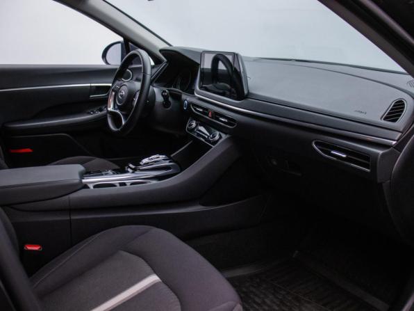 Hyundai Sonata VIII (DN8) с пробегом 2022 года, цена 2 480 000 рублей, 33700 км, седан, Автокод Объявления