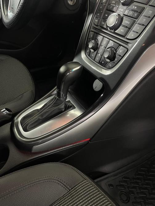 Opel Astra J Рестайлинг Воронеж  - изображение 17
