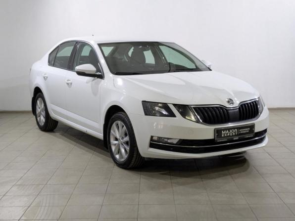 Skoda Octavia III (A7) Рестайлинг с пробегом 2019 года, цена 1 300 000 рублей, 193782 км, лифтбек, Автокод Объявления