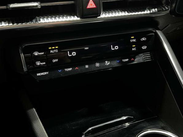 Kia K5 III с пробегом 2021 года, цена 2 700 000 рублей, 119978 км, седан, Автокод Объявления