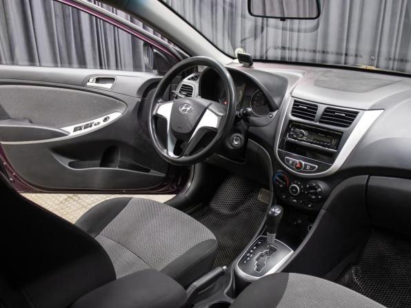 Hyundai Solaris I с пробегом 2011 года, цена 629 000 рублей, 178872 км, седан, Автокод Объявления