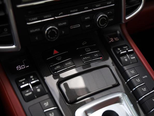 Porsche Cayenne II Рестайлинг (958) с пробегом 2014 года, цена 3 900 600 рублей, 157514 км, внедорожник, Автокод Объявления