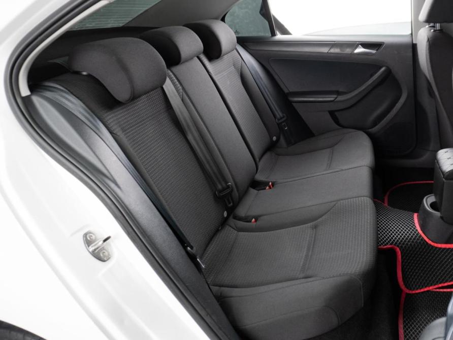 Volkswagen Jetta VI Рестайлинг Тюмень  - изображение 7