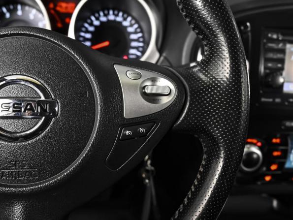 Nissan Juke I с пробегом 2012 года, цена 1 046 000 рублей, 178422 км, внедорожник, Автокод Объявления
