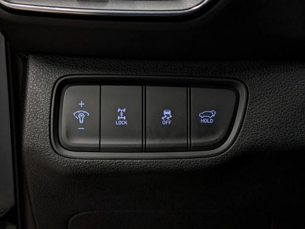 Hyundai Santa Fe IV с пробегом 2018 года, цена 2 780 000 рублей, 133586 км, внедорожник, Автокод Объявления