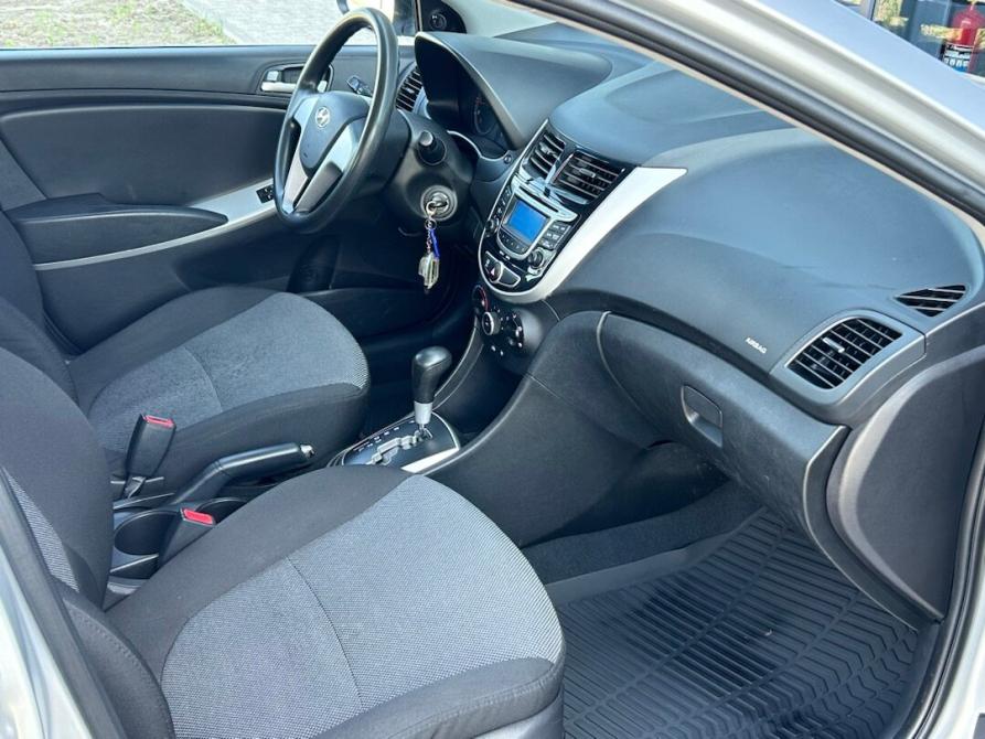 Hyundai Solaris I Энгельс  - изображение 17