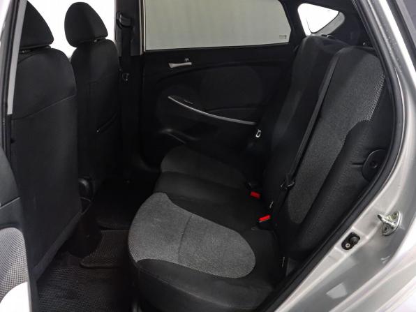 Hyundai Solaris I с пробегом 2012 года, цена 799 000 рублей, 128301 км, хэтчбек, Автокод Объявления