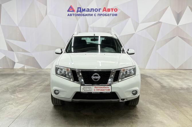 Nissan Terrano III (D10) с пробегом 2016 года, цена 1 040 000 рублей, 141615 км, внедорожник, Автокод Объявления