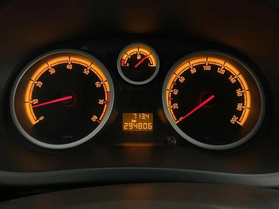 Opel Corsa D Псков  - изображение 10