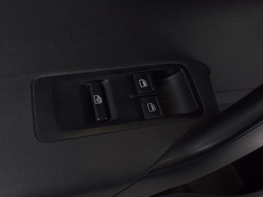 Volkswagen Polo V Кемерово  - изображение 17
