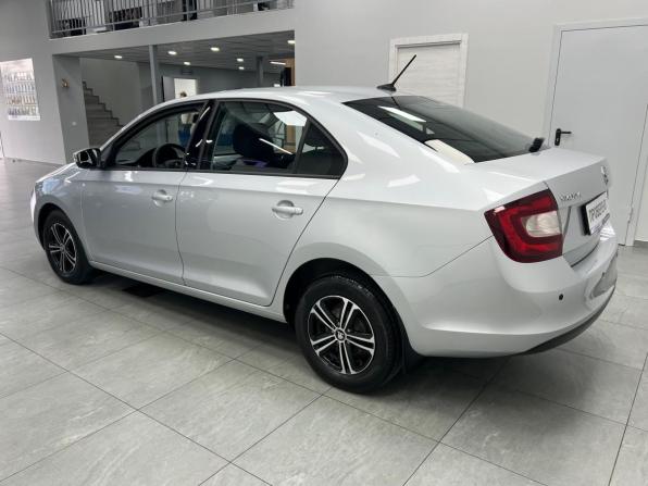 Skoda Rapid I Рестайлинг с пробегом 2018 года, цена 1 070 000 рублей, 161000 км, лифтбек, Автокод Объявления