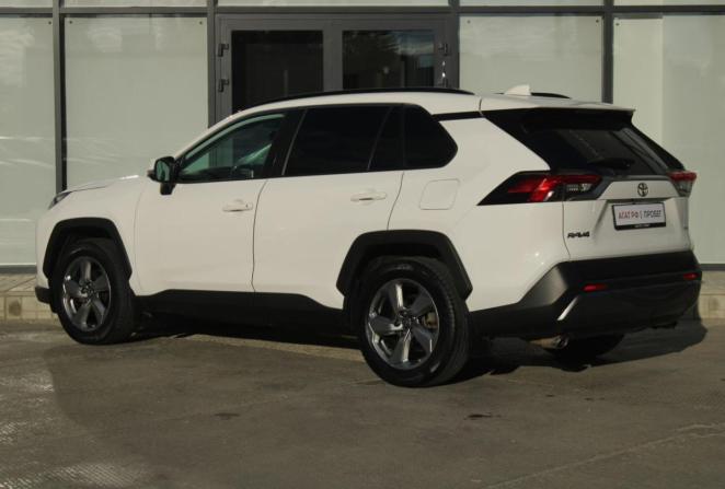 Toyota RAV4 IV (XA40) Рестайлинг с пробегом 2019 года, цена 2 590 000 рублей, 192553 км, внедорожник, Автокод Объявления