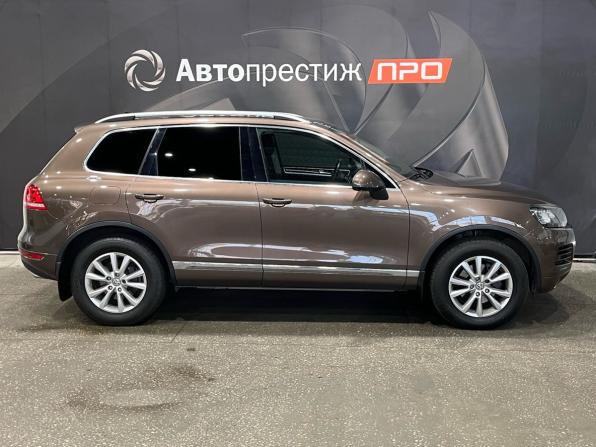 Volkswagen Touareg II с пробегом 2011 года, цена 2 650 000 рублей, 70061 км, внедорожник, Автокод Объявления