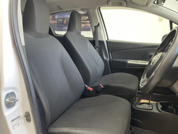 Toyota Vitz III (XP130) Рестайлинг с пробегом 2015 года, цена 650 000 рублей, 180000 км, хэтчбек, Автокод Объявления