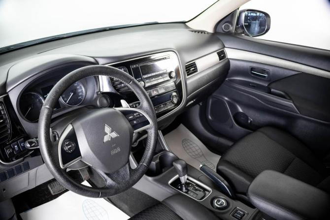 Mitsubishi Outlander III с пробегом 2013 года, цена 1 299 000 рублей, 230000 км, внедорожник, Автокод Объявления