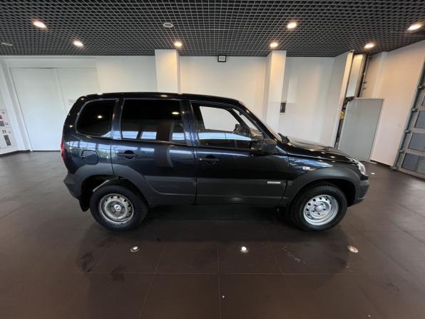Chevrolet Niva I Рестайлинг с пробегом 2013 года, цена 558 000 рублей, 124678 км, внедорожник, Автокод Объявления