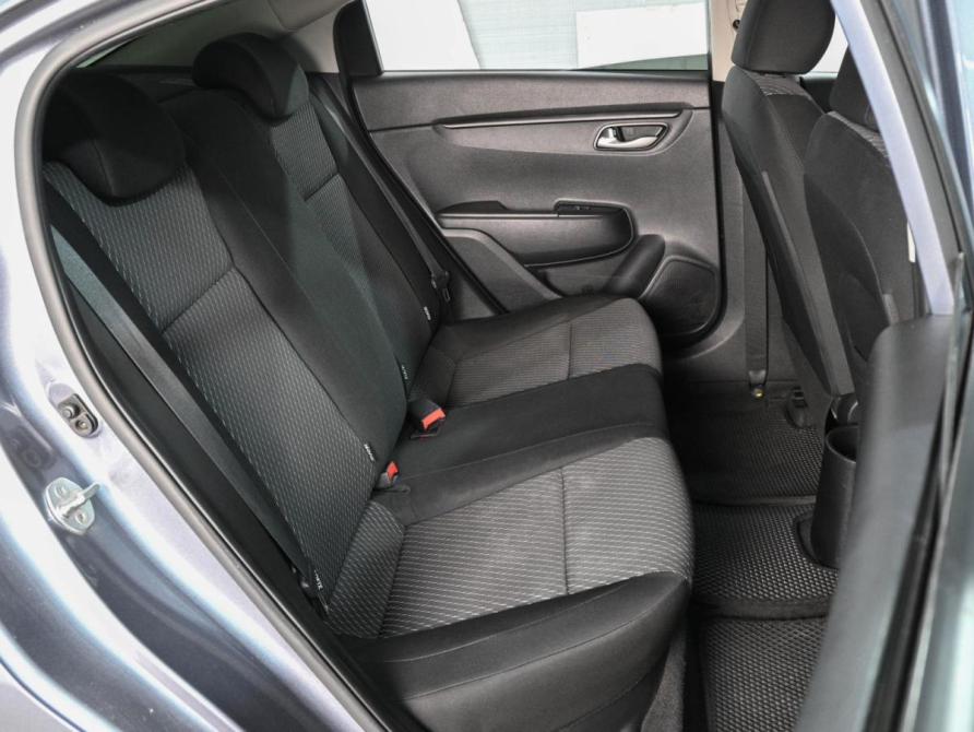 Kia Rio IV Ростов-на-Дону  - изображение 7