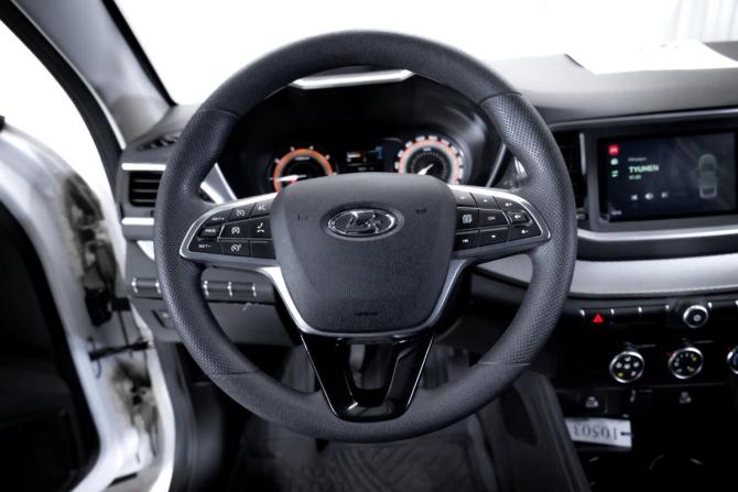 Lada (ВАЗ) Vesta I Рестайлинг (NG) с пробегом 2023 года, цена 999 999 рублей, 12000 км, седан, Автокод Объявления