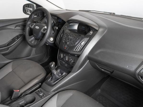 Ford Focus III с пробегом 2013 года, цена 625 000 рублей, 93294 км, хэтчбек, Автокод Объявления