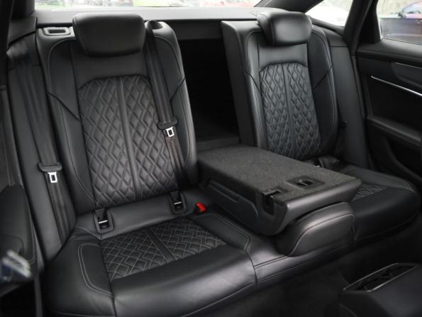 Audi A6 V (C8) с пробегом 2019 года, цена 3 655 000 рублей, 113055 км, седан, Автокод Объявления