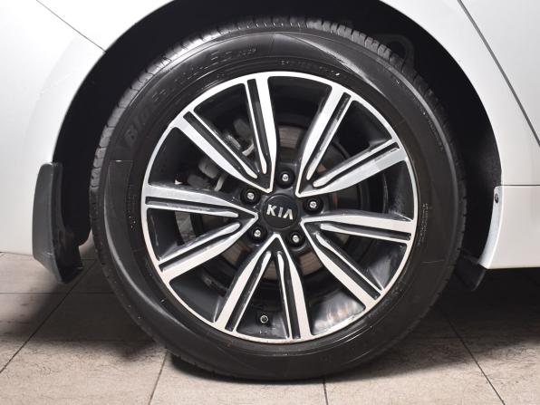 Kia Optima IV Рестайлинг с пробегом 2019 года, цена 1 959 997 рублей, 151473 км, седан, Автокод Объявления
