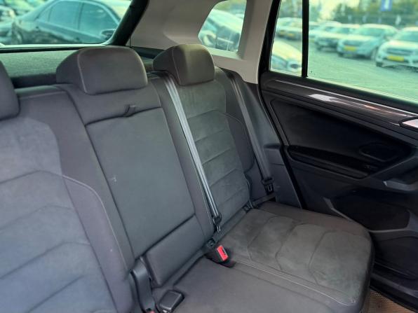 Volkswagen Tiguan II с пробегом 2019 года, цена 2 429 000 рублей, 121554 км, внедорожник, Автокод Объявления