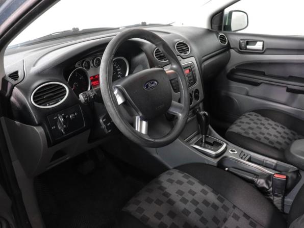 Ford Focus II Рестайлинг с пробегом 2009 года, цена 399 000 рублей, 188094 км, хэтчбек, Автокод Объявления