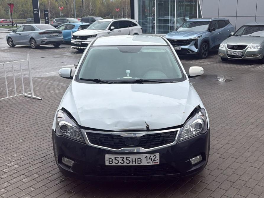 Kia Ceed I Рестайлинг Кемерово  - изображение 2