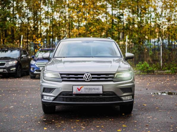 Volkswagen Tiguan II с пробегом 2017 года, цена 1 955 000 рублей, 172676 км, внедорожник, Автокод Объявления