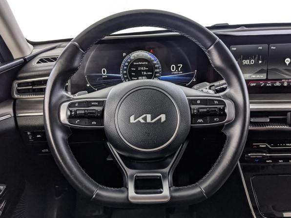 Kia K5 III с пробегом 2022 года, цена 2 905 000 рублей, 72094 км, седан, Автокод Объявления
