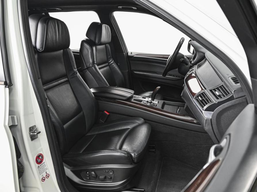 BMW X5 II (E70) Рестайлинг Ставрополь  - изображение 8