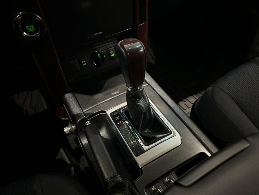 Toyota Land Cruiser Prado 150 Series Рестайлинг 1 Санкт-Петербург  - изображение 19